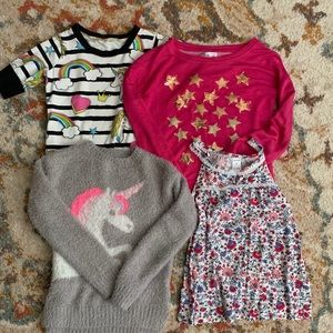 🦄Lot of 4 girls tops